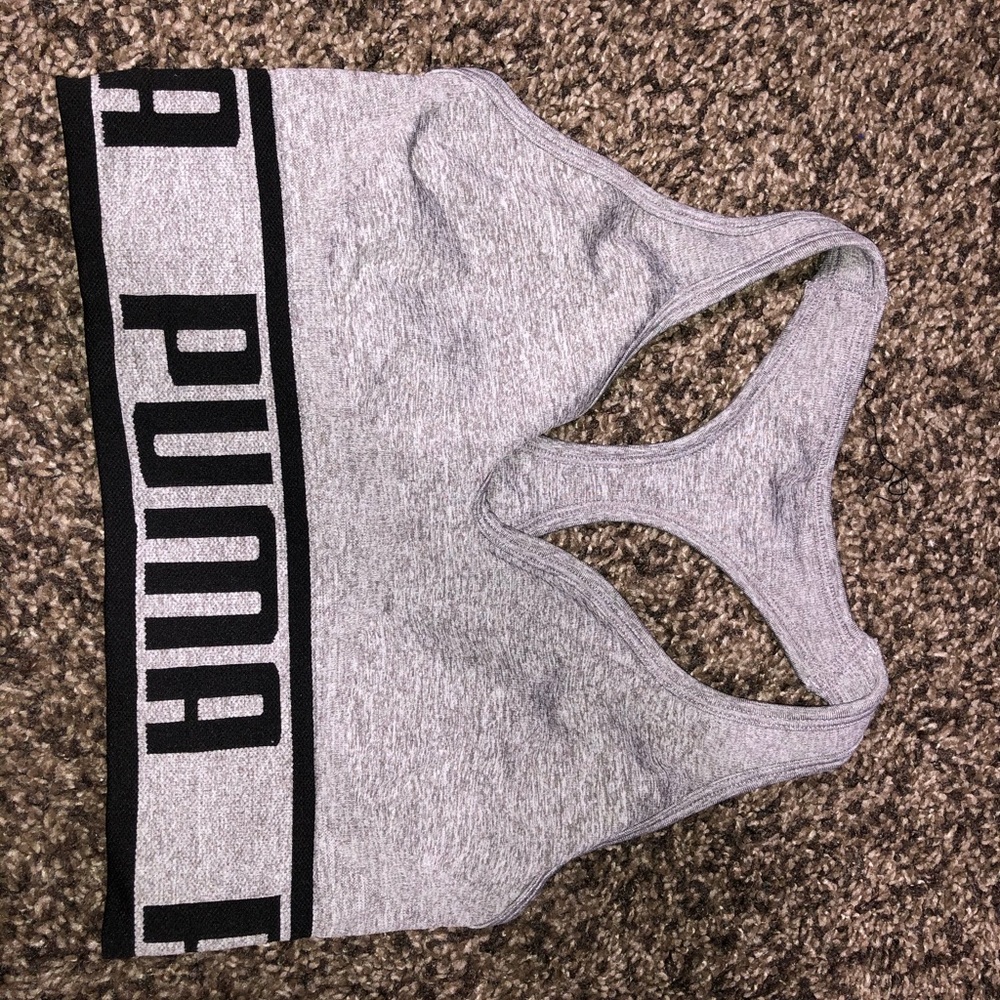 Sports bra